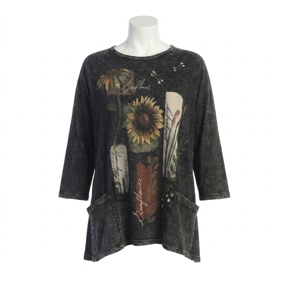 JESS & JANE Tops - NEW JESS & JANE collage mineral washed patch pocket cotton top - plus in black